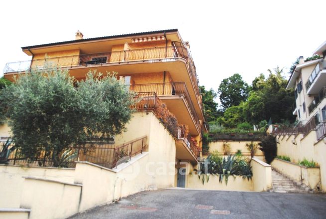 Appartamento in residenziale in Via Saturnino Ciuffa