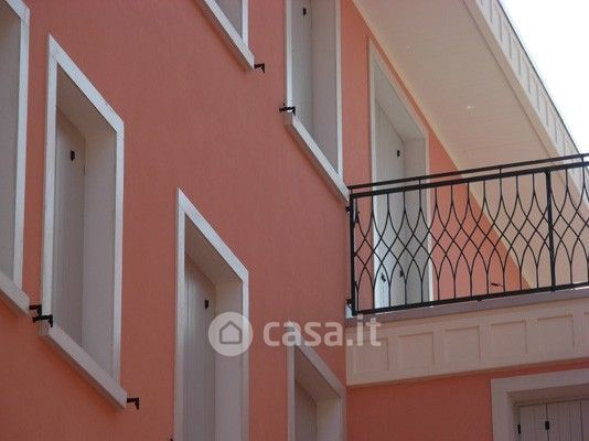 Appartamento in residenziale in Via Albertino Mussato