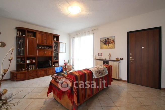 Appartamento in residenziale in Via Fratelli Signorelli 163