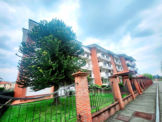Appartamento in residenziale in Via T. Giustetto 24