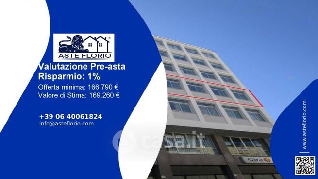Ufficio in commerciale in Scali Manzoni 19
