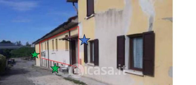 Appartamento in residenziale in Via Battaglione 109