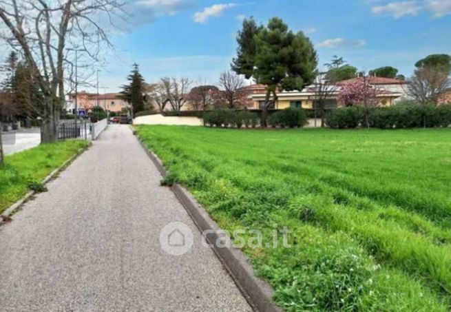 Terreno edificabile in residenziale in Via Intermezzi