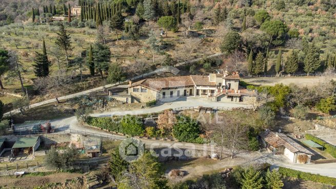 Rustico/casale in residenziale in Case Sparse Cortona