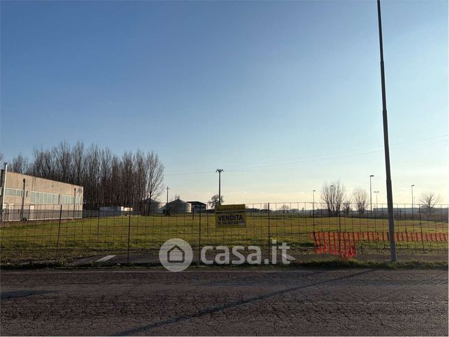 Terreno edificabile in residenziale in Via XXVI Aprile