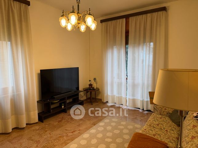 Appartamento in residenziale in Via Libertà 12