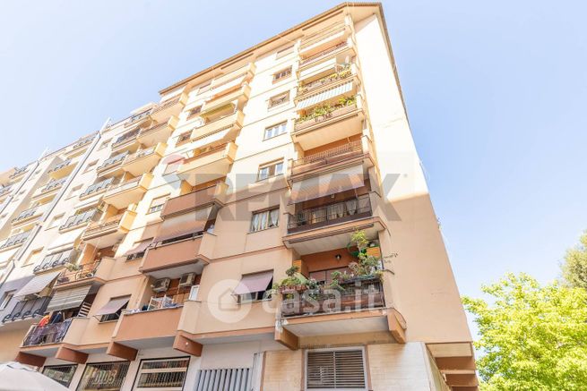 Appartamento in residenziale in Via Orso Mario Corbino 31
