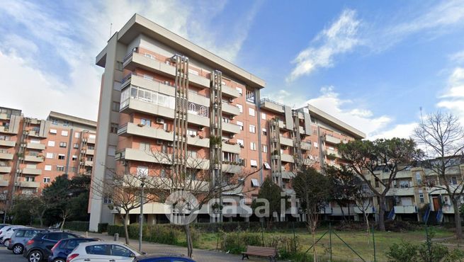 Appartamento in residenziale in Via Romolo Balzani