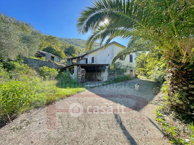 Casa indipendente in residenziale in Contrada Vallereale