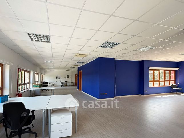 Ufficio in commerciale in Via Mecenate 78 /A