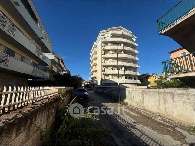 Appartamento in residenziale in Via Napoli 8