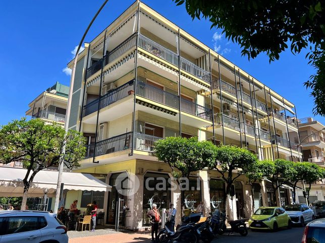 Appartamento in residenziale in Viale Kennedy