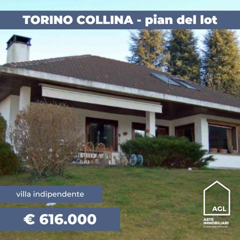 Casa indipendente in residenziale in Strada Val Salice 277