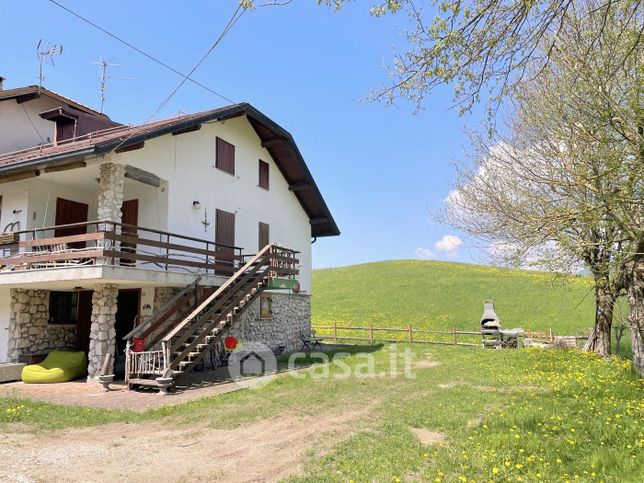 Appartamento in residenziale in Via Kaberlaba 32