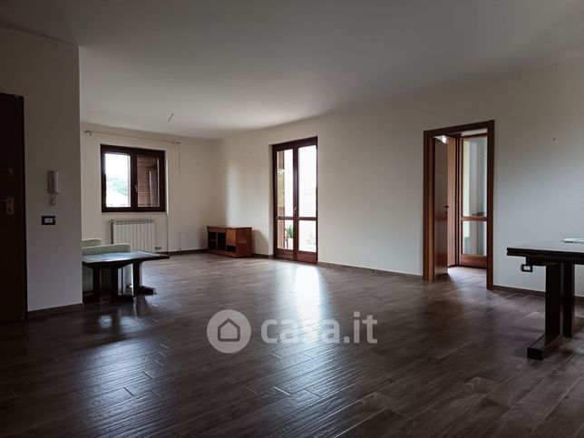 Appartamento in residenziale in Via Tagliente