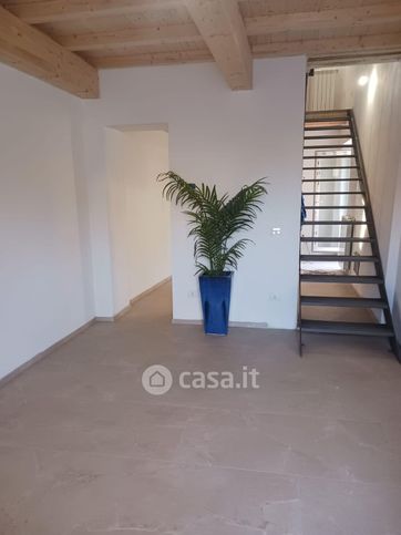 Casa indipendente in residenziale in Via per Corte Lenci
