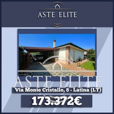 Villetta a schiera in residenziale in Via Monte Cristallo 8