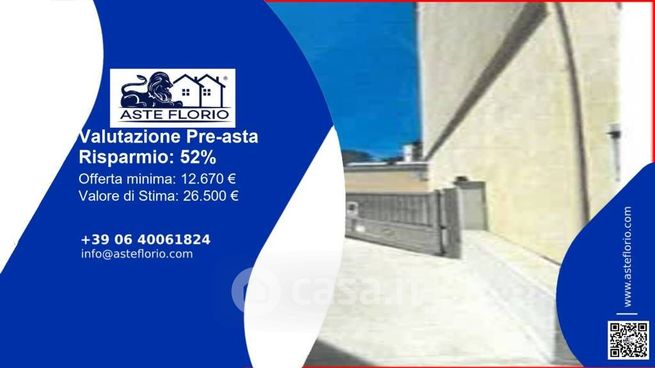 Box/posto auto in residenziale in Strada Comunale di Mirafiori 14