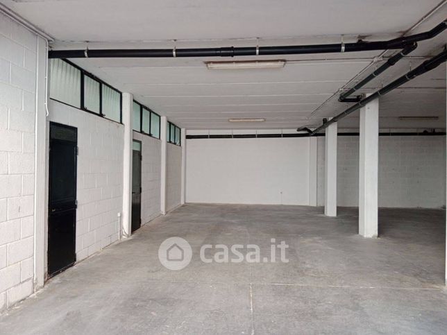 Box/posto auto in residenziale in 