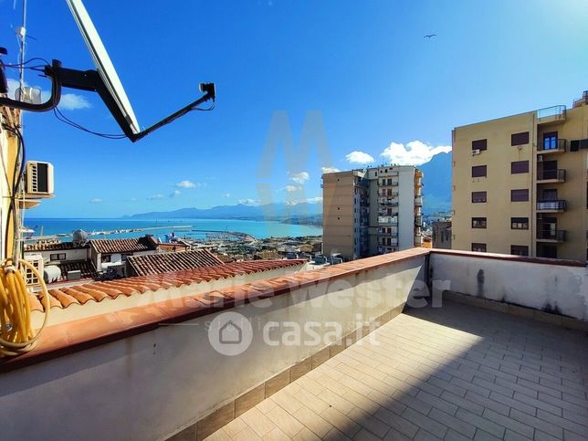 Appartamento in residenziale in Vico la Nasa 12