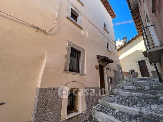 Appartamento in residenziale in Via della Amicizia