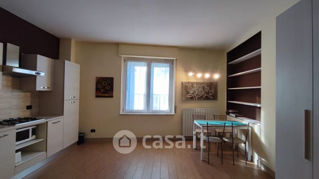 Appartamento in residenziale in Via Napoleona
