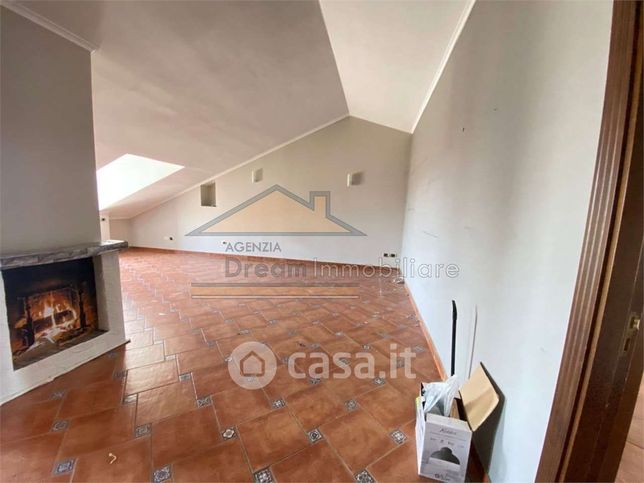 Attico/mansarda in residenziale in 