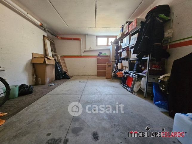 Box/posto auto in residenziale in