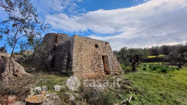 Baita/bungalow/chalet/trullo in residenziale in Strada Esterna Monticelli