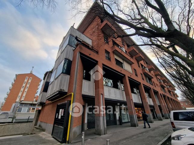 Garage/posto auto in residenziale in Via del Passero 3