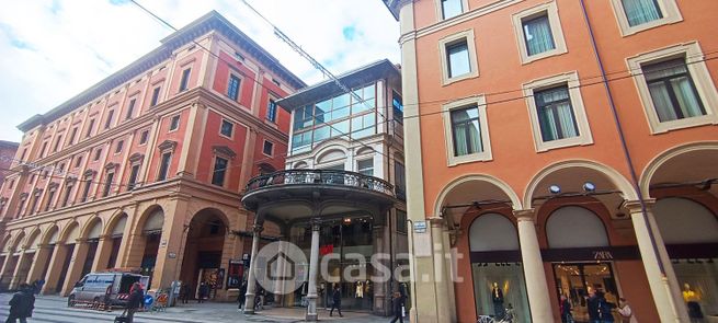 Ufficio in commerciale in 