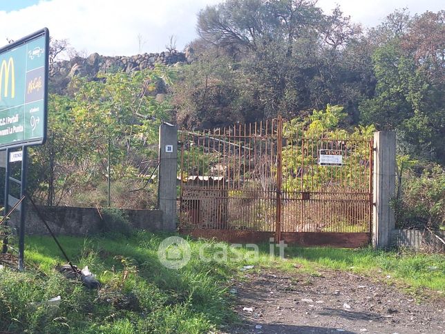 Terreno agricolo in commerciale in Via Galileo Galilei 30