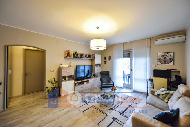 Appartamento in residenziale in Strada delle Margherite 8