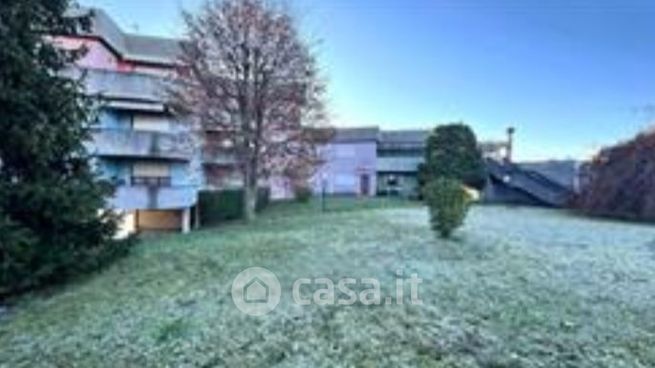 Appartamento in residenziale in Via E. Villoresi 39