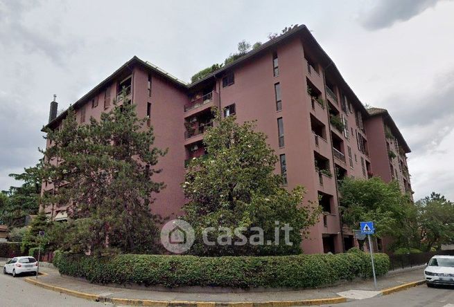 Appartamento in residenziale in Via Metauro 1