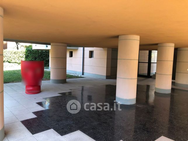 Ufficio in commerciale in Via Massimo D'Azeglio 20