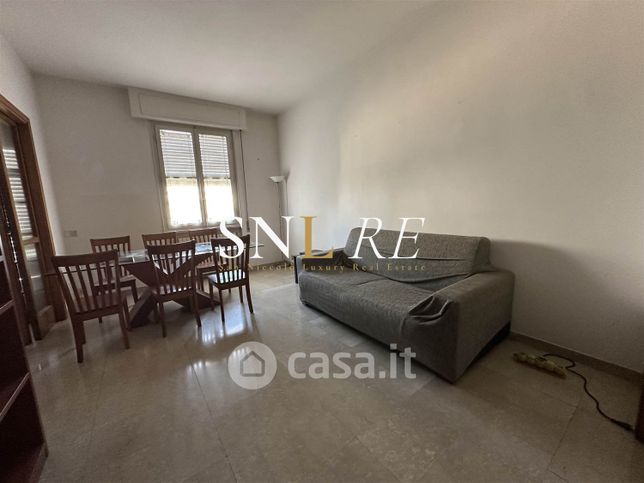 Appartamento in residenziale in Piazza Massimo D'Azeglio
