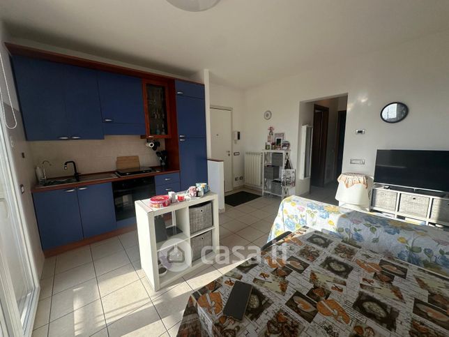 Appartamento in residenziale in Via Circonvallazione