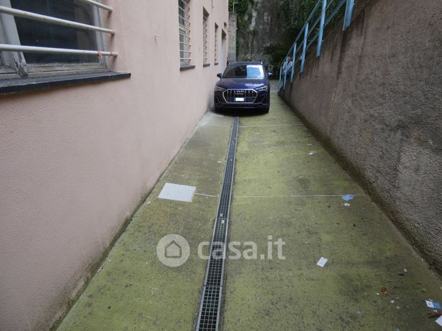 Garage/posto auto in residenziale in Via Giacomo Medici del Vascello