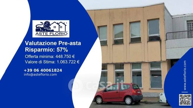 Ufficio in commerciale in Via Tripoli 32
