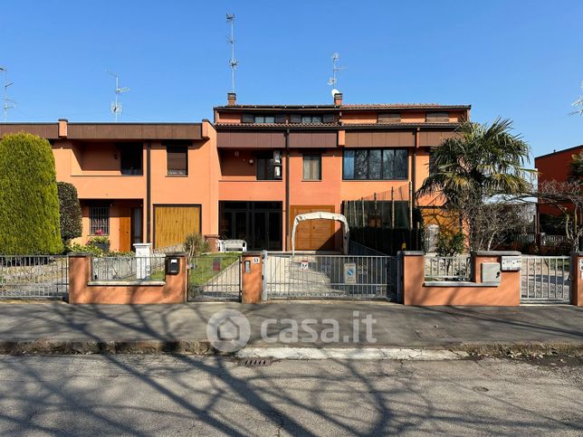 Villetta a schiera in residenziale in Via Ortovecchio 53