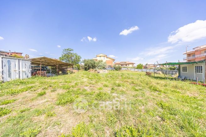 Terreno edificabile in residenziale in Via Massa di San Giuliano 270