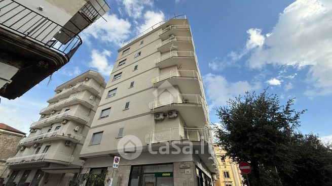 Appartamento in residenziale in Via Riscatto 5