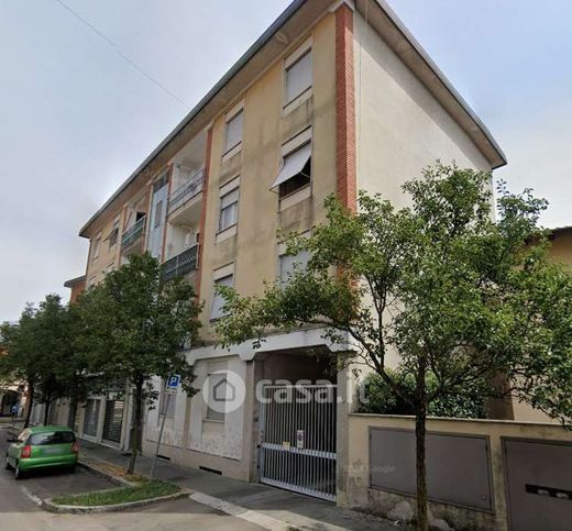 Appartamento in residenziale in Via Legnano 9