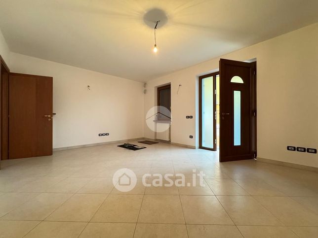 Appartamento in residenziale in Via Serena 3