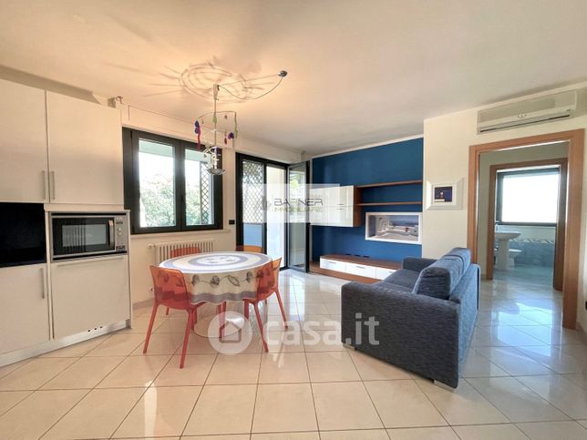 Appartamento in residenziale in Via Dante Alighieri