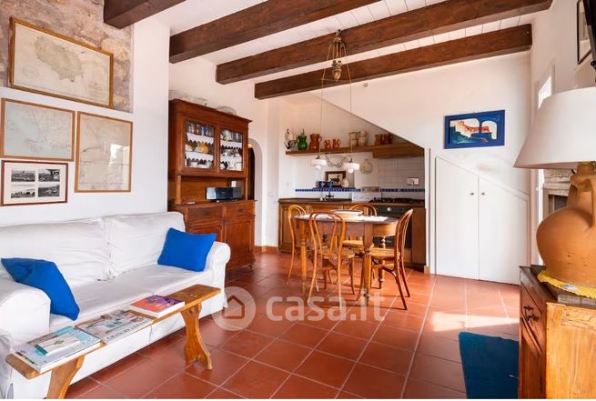 Casa indipendente in residenziale in Via delle Mimose
