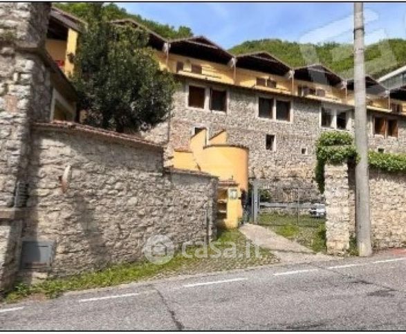 Appartamento in residenziale in Via Carebbio 61