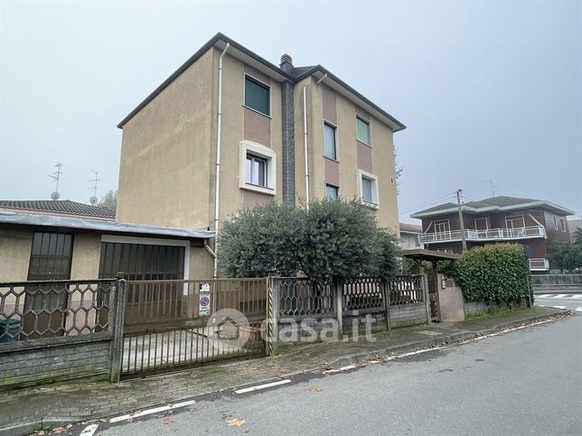 Appartamento in residenziale in Via Mosè Bianchi 2