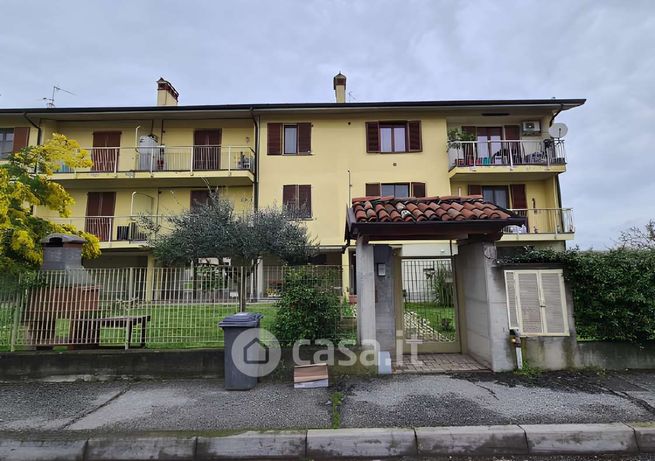 Appartamento in residenziale in Via Dante Alighieri 15